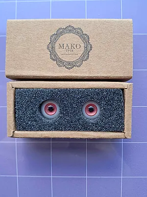 Mako Eyes - Red 14 Mm